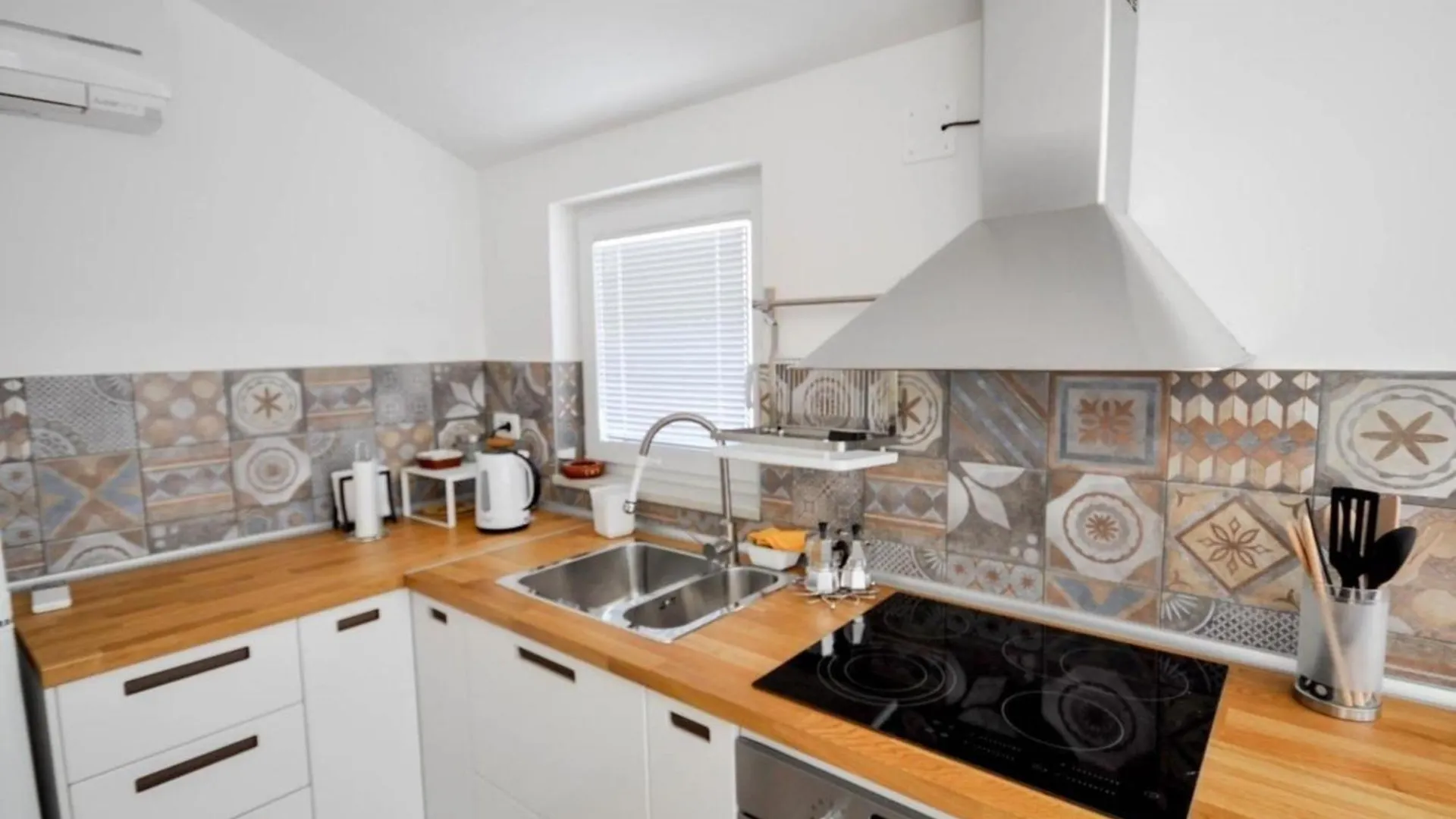 Apartmán Schoene Wohnung In Novigrad Mit Privatem Parkplatz Karpinjan Chorvatsko
